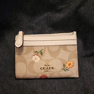 Coach mini skinny id case- ditsy print